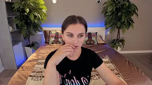 SofiSoft on StripChat