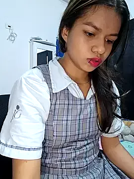 Offline sophia_ramirez12 on StripChat