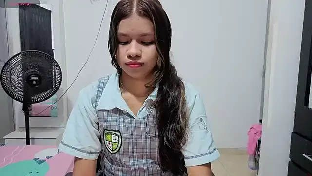 Offline sophia_ramirez12 on StripChat