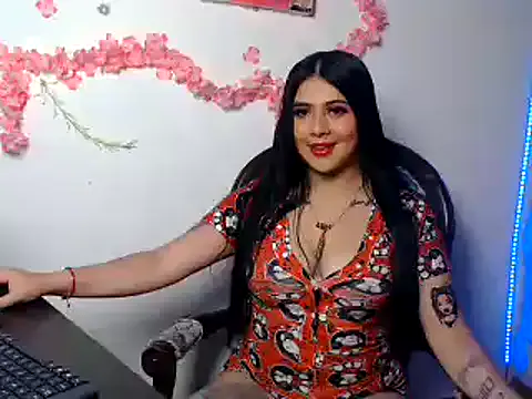 Offline sophiadaza666 on StripChat