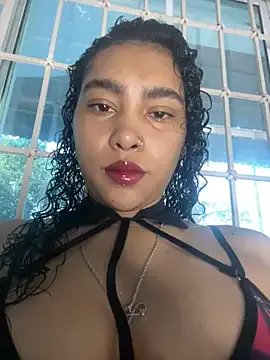 SophieD — Show tits