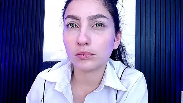 sophy_rock on StripChat