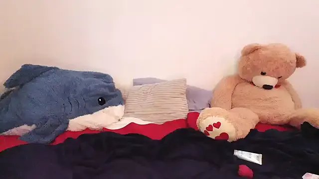 SparklingSoleil on StripChat