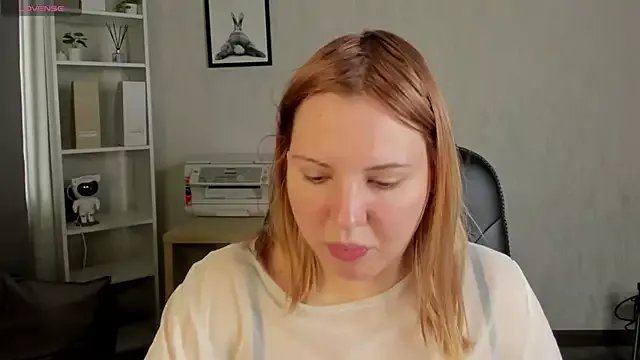 Stacy_Luv on StripChat