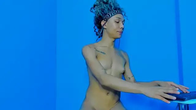 StassieBell on StripChat