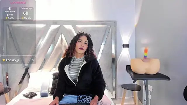 StefanyMiler on StripChat