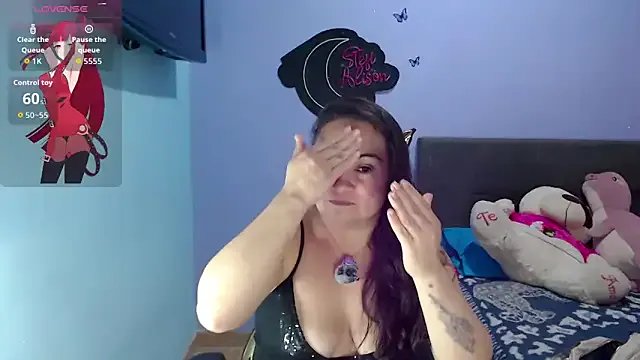 StefiAlizon70 on StripChat