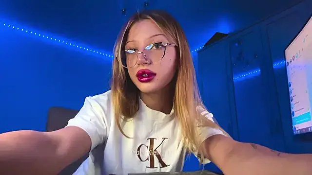 Stefifany on StripChat