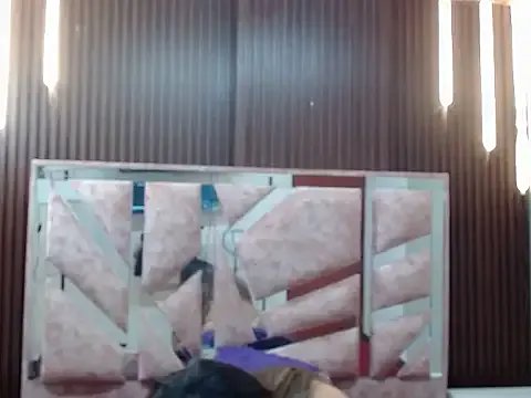 stephanie_ross on StripChat