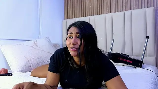 StormyButty18 on StripChat