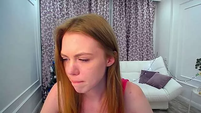 Private Strawberrye on StripChat