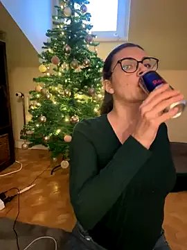 Sugar_Cube_69 on StripChat