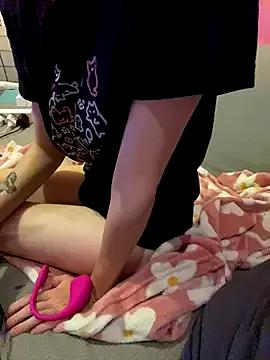 sullimi on StripChat