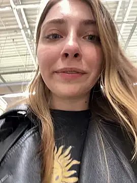 Sunny___Bunny on StripChat