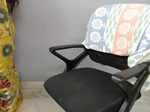 Surjeet_Kaur on StripChat