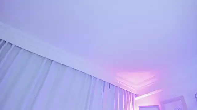 Freechat susyy7 on StripChat