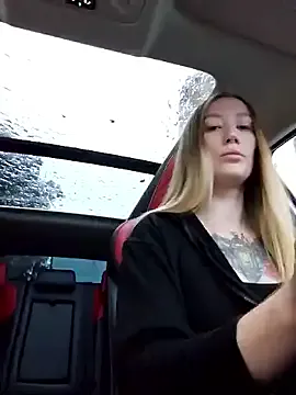 Offline SvetLive on StripChat