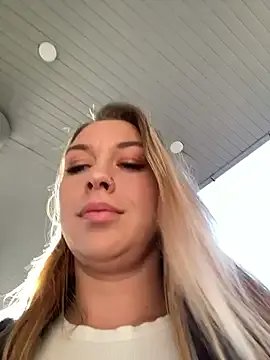 Sweet___Emily on StripChat