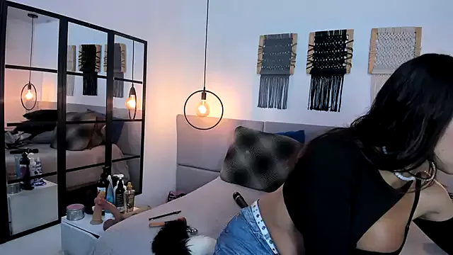 Offline Sweet_camille on StripChat