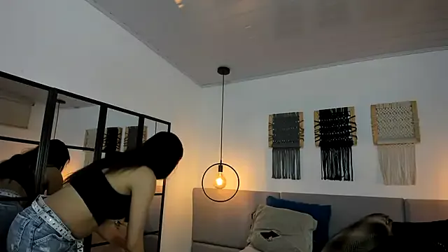 Offline Sweet_camille on StripChat