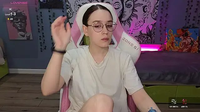 Sweet_frosti on StripChat