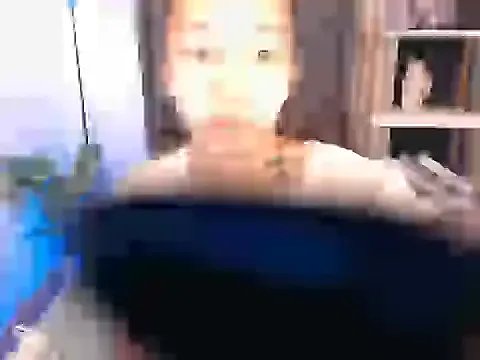 Sweet_kittyxx on StripChat