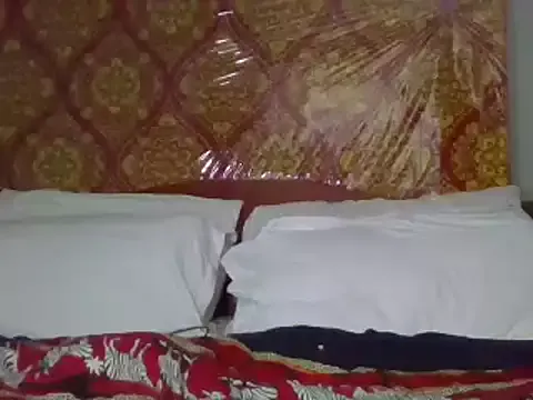 sweet_love00 on StripChat 