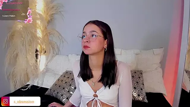 sweet_obsession__ on StripChat