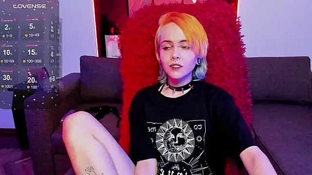 sweet_posya on StripChat