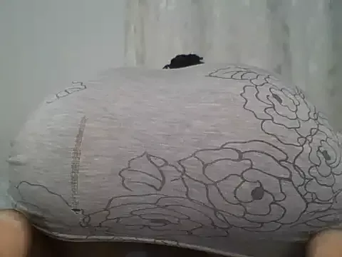 Offline sweet_sassy_ on StripChat