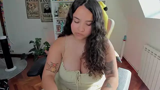 Sweet_sully__ on StripChat