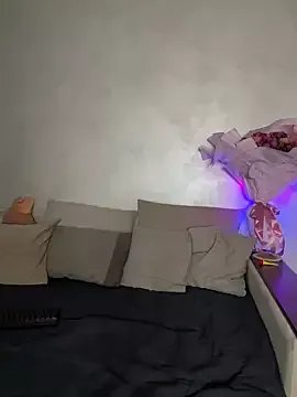 SweetDarling7 on StripChat