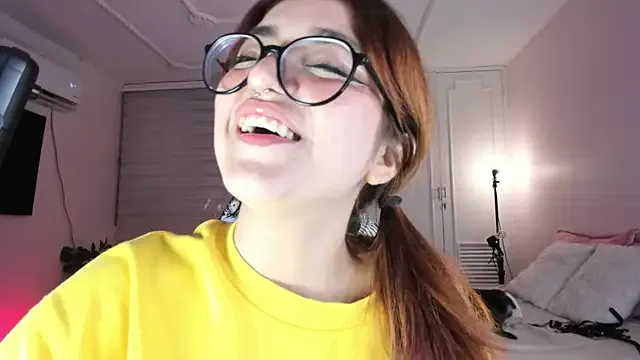 Offline SweetJennaa on StripChat