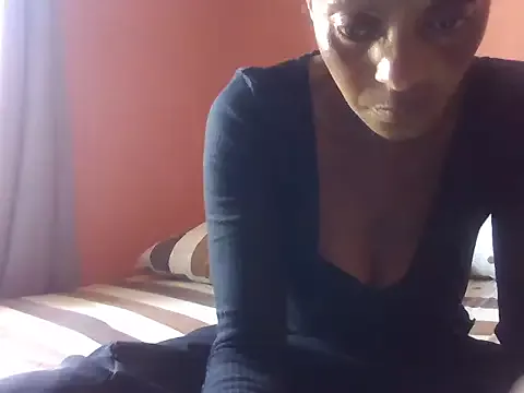 Freechat sweets_80 on StripChat