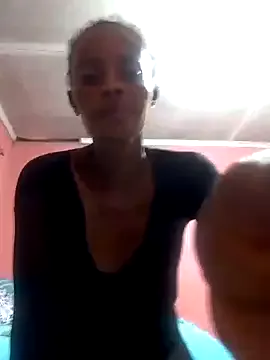 Freechat sweets_80 on StripChat