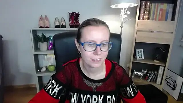 sweetxLizzy on StripChat