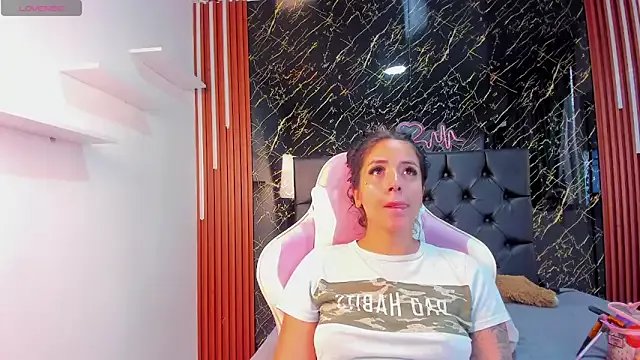 Tamara-evans on StripChat