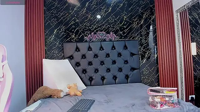 Tamara-evans on StripChat