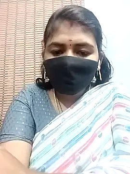 Tamil_Lotus on StripChat