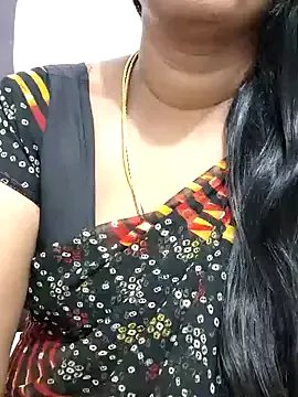 Tamil_Meera12 on StripChat