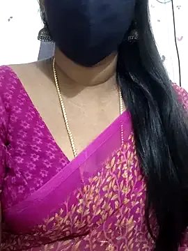 Tamil_Meera12 on StripChat
