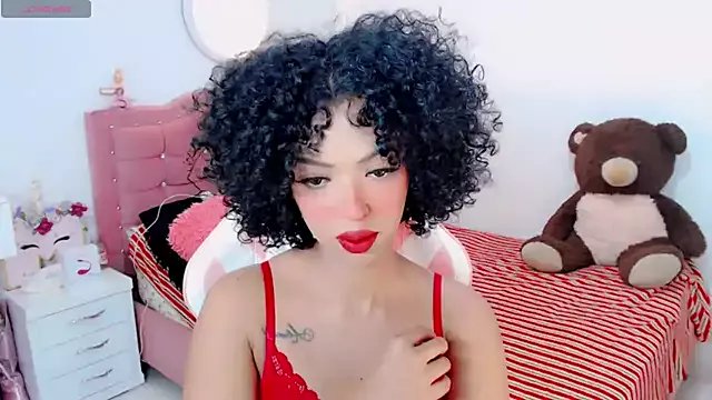 Tanedra_collings on StripChat