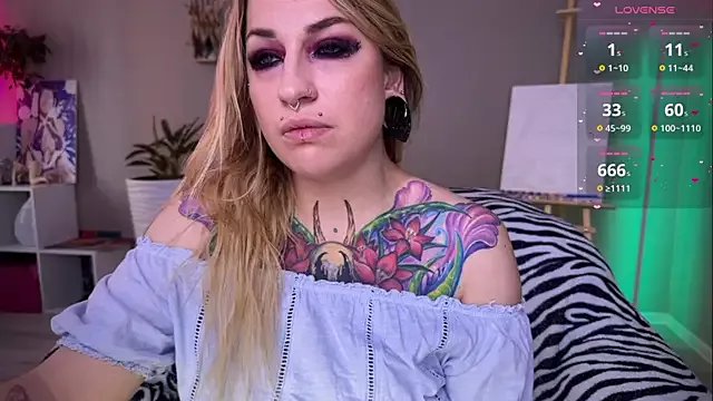 Tanya_Acid on StripChat