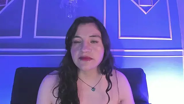 TaraTaylorr on StripChat