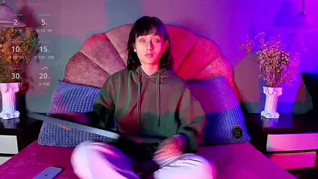 tati_cardenas on StripChat 