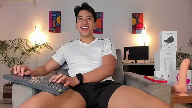 Offline TatoKat on StripChat