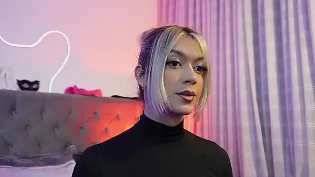 tay_ler3 on StripChat