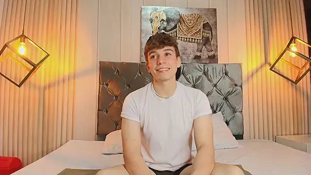 TaylerWhite on StripChat