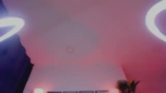 Taylor__foxxx on StripChat