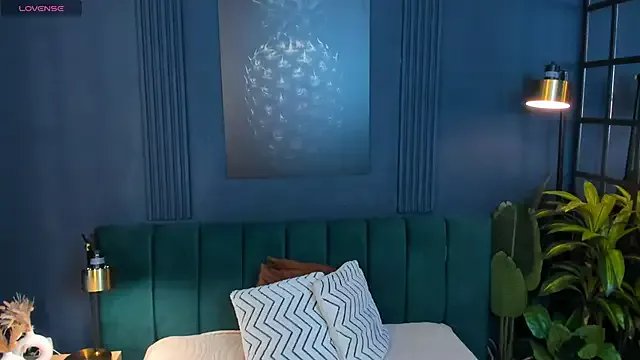 taylor_bennet on StripChat